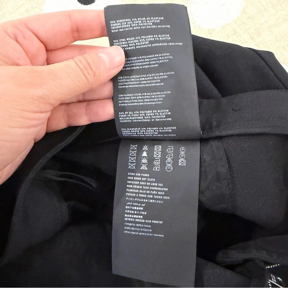 Prada Black Tailored Trousers Slim Leg Italy 44
US size 8 - Picture 6 of 13